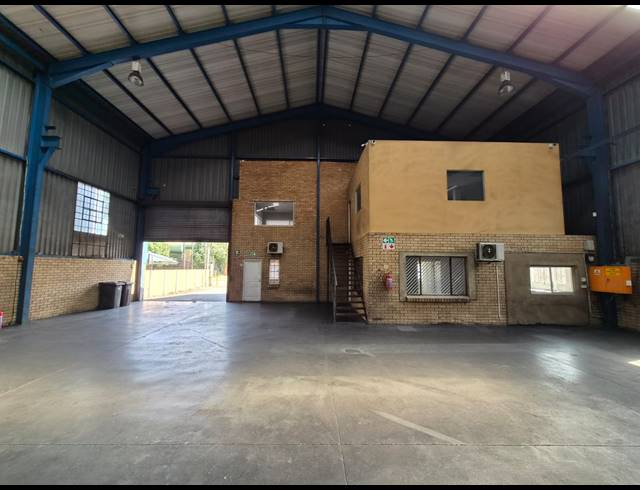 546M² WAREHOUSE TO LET IN WADEVILLE